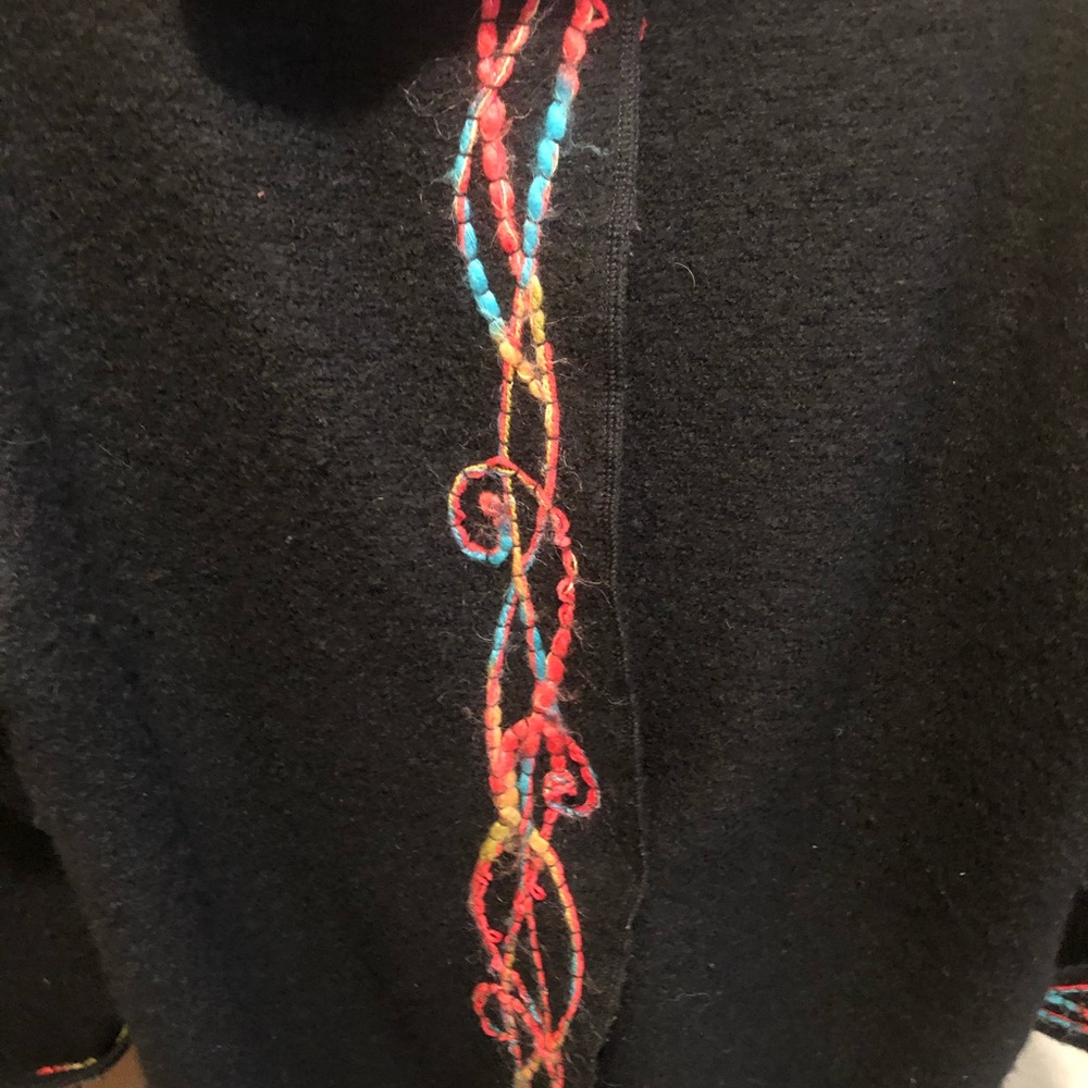 Coat - Picture 7 of 8